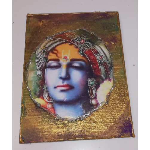 Krishna čarnica na leseni podlagi 13 x 10 x 1 cm