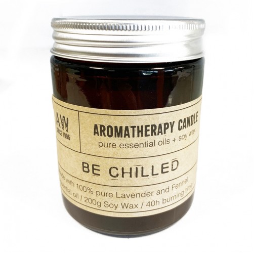 Sivka in koromač - Naravna aromaterapijska dišeča sveča Be Chilled / Ostanite hladni