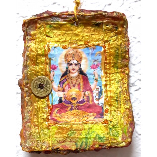 Lakshmi, boginja obilja s kovancem sreče 15 x 12 cm