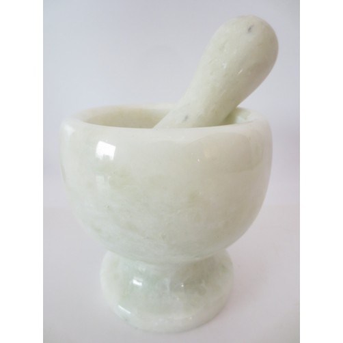 Možnar / terilnik / sekljalnik -visoko poliran marmor, belosivkast, 13 x 12 cm
