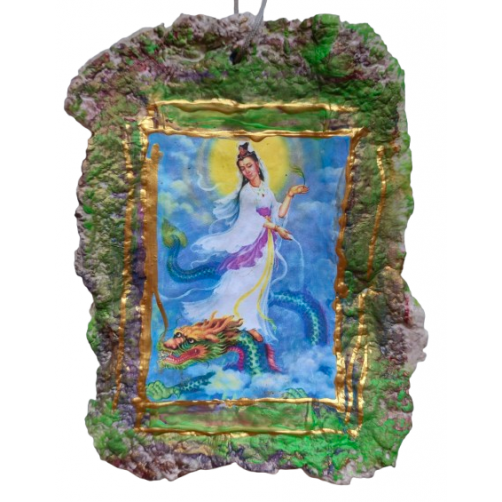 Kuan Yin z zmajem, boginja usmiljenja in sočutja